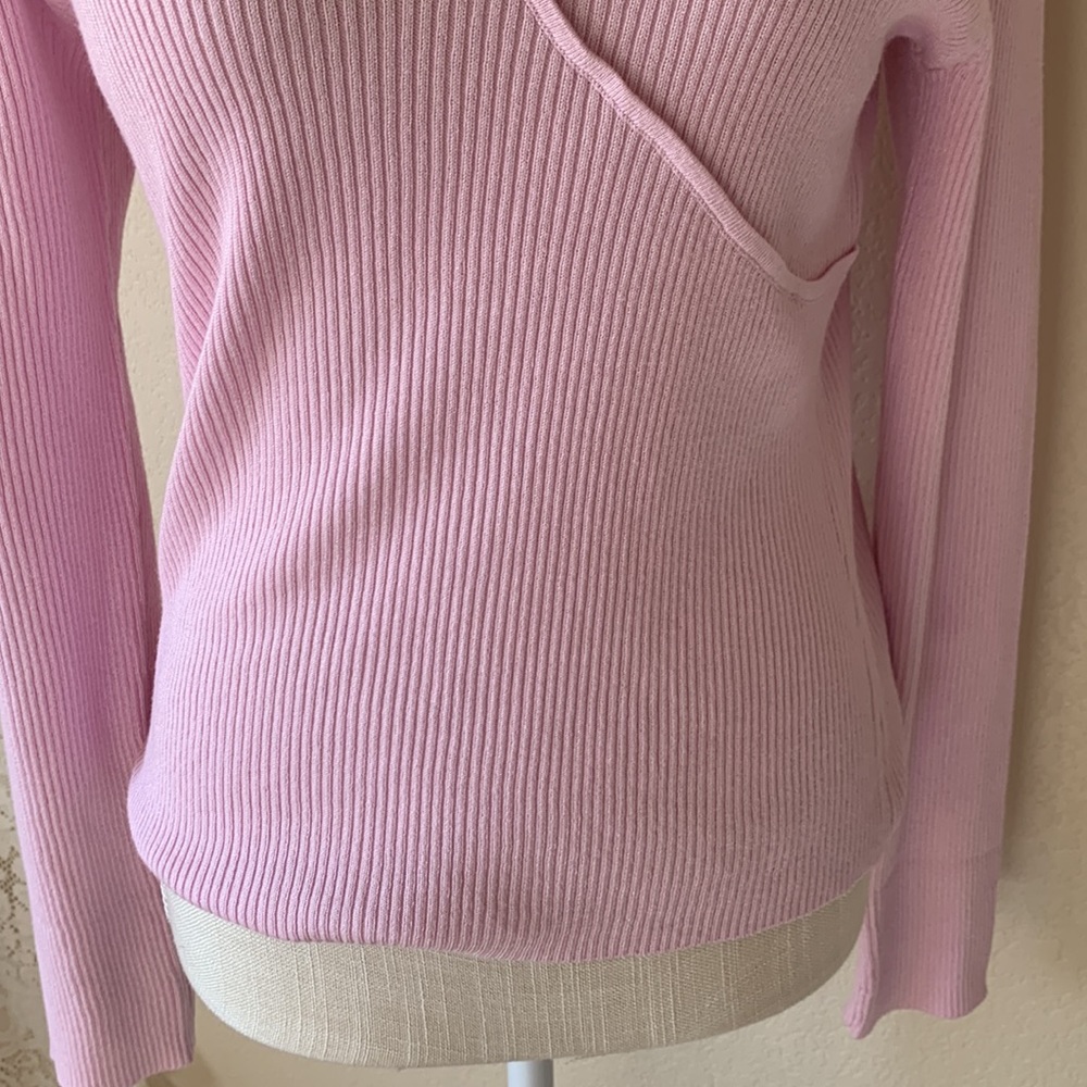 Cute Junior’s long sleeve top. NWT, color (winsome orchid). XL - Picture 3 of 8